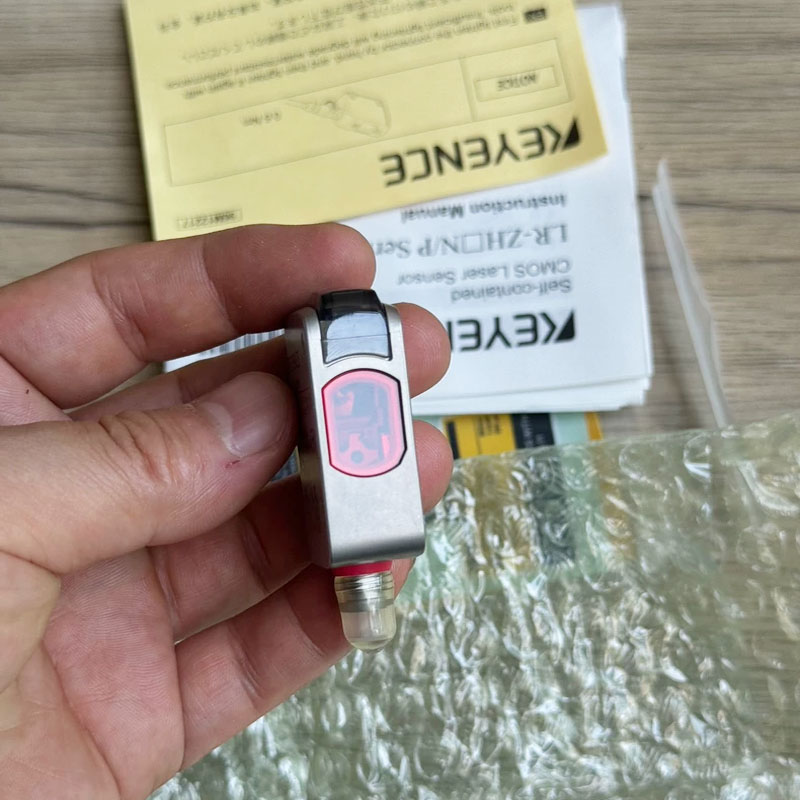 LR-ZH500CN 브랜드 새 정품 KEYENCE 레이 - Industrial Laser Brands 리뷰 및 가격